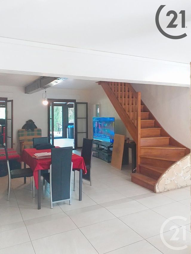 maison à vendre - 4 pièces - 154.4 m2 - CHARNY OREE DE PUISAYE - 89 - BOURGOGNE - Century 21 Martinot Immobilier