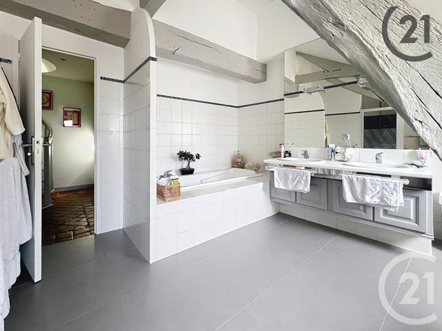 Afficher la photo en grand maison à vendre - 6 pièces - 183.0 m2 - AUXERRE - 89 - BOURGOGNE - Century 21 Martinot Immobilier