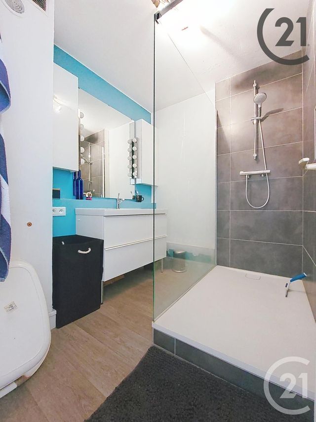 Appartement T4 à vendre - 4 pièces - 99.59 m2 - AUXERRE - 89 - BOURGOGNE - Century 21 Martinot Immobilier