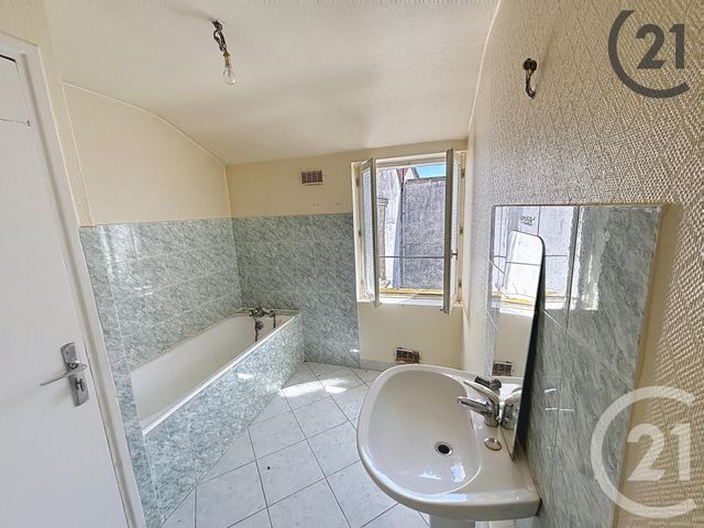 maison à vendre - 7 pièces - 150.0 m2 - APPOIGNY - 89 - BOURGOGNE - Century 21 Martinot Immobilier