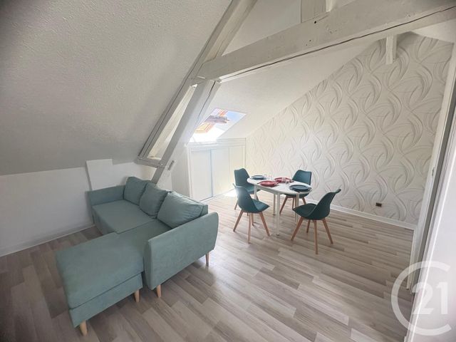 Appartement F2 à louer - 2 pièces - 31.0 m2 - AUXERRE - 89 - BOURGOGNE - Century 21 Martinot Immobilier