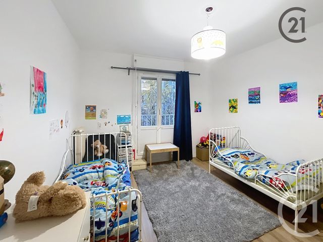 Appartement F3 à vendre - 3 pièces - 67.09 m2 - AUXERRE - 89 - BOURGOGNE - Century 21 Martinot Immobilier