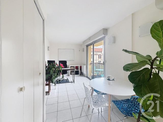 commerce à louer - 44.0 m2 - AUXERRE - 89 - BOURGOGNE - Century 21 Martinot Immobilier