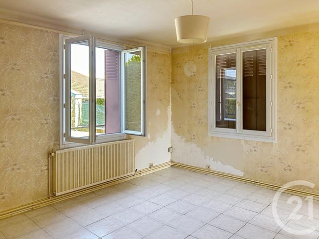 Appartement F3 à vendre - 3 pièces - 55.39 m2 - AUXERRE - 89 - BOURGOGNE - Century 21 Martinot Immobilier