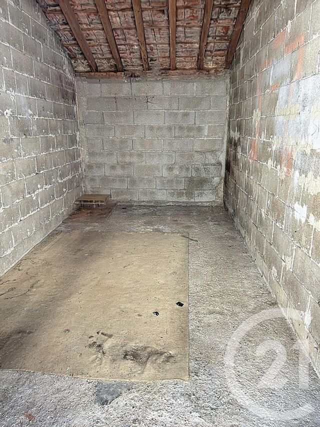 Appartement F3 à vendre - 3 pièces - 55.39 m2 - AUXERRE - 89 - BOURGOGNE - Century 21 Martinot Immobilier