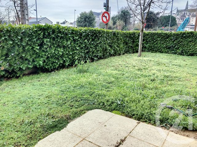 Appartement F3 à louer - 3 pièces - 61.15 m2 - AUXERRE - 89 - BOURGOGNE - Century 21 Martinot Immobilier