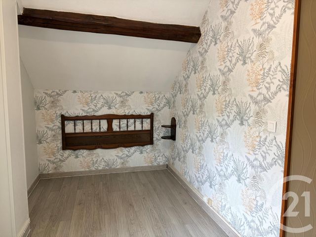 Appartement T2 à louer - 2 pièces - 27.5 m2 - AUXERRE - 89 - BOURGOGNE - Century 21 Martinot Immobilier