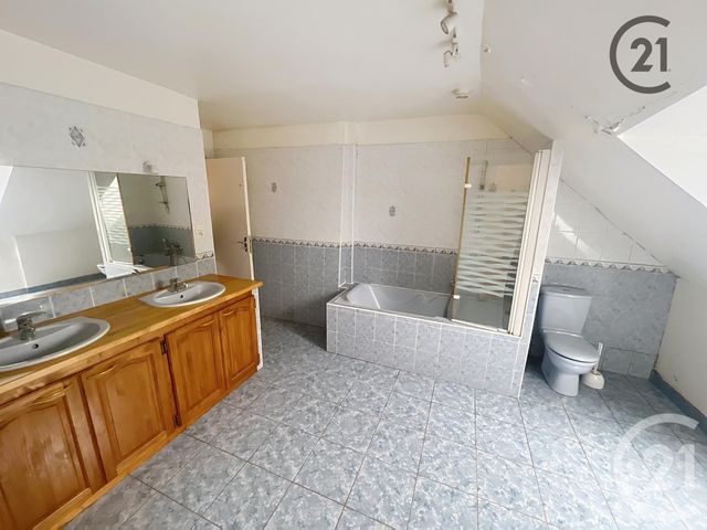 maison à vendre - 5 pièces - 117.43 m2 - TRUCY SUR YONNE - 89 - BOURGOGNE - Century 21 Martinot Immobilier