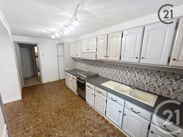 maison à vendre - 5 pièces - 117.43 m2 - TRUCY SUR YONNE - 89 - BOURGOGNE - Century 21 Martinot Immobilier