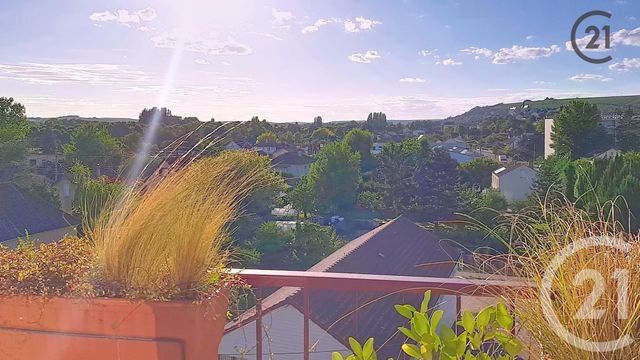 Afficher la photo en grand Appartement F3 à vendre - 3 pièces - 59.02 m2 - JOIGNY - 89 - BOURGOGNE - Century 21 Martinot Immobilier