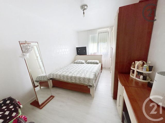 Appartement F5 à vendre - 5 pièces - 95.0 m2 - MIGENNES - 89 - BOURGOGNE - Century 21 Martinot Immobilier