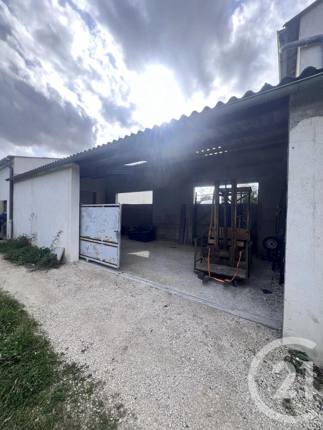 parking à vendre - 110.11 m2 - CHAMPS SUR YONNE - 89 - BOURGOGNE - Century 21 Martinot Immobilier