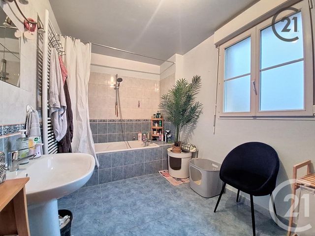 Afficher la photo en grand maison à vendre - 5 pièces - 139.35 m2 - AUXERRE - 89 - BOURGOGNE - Century 21 Martinot Immobilier