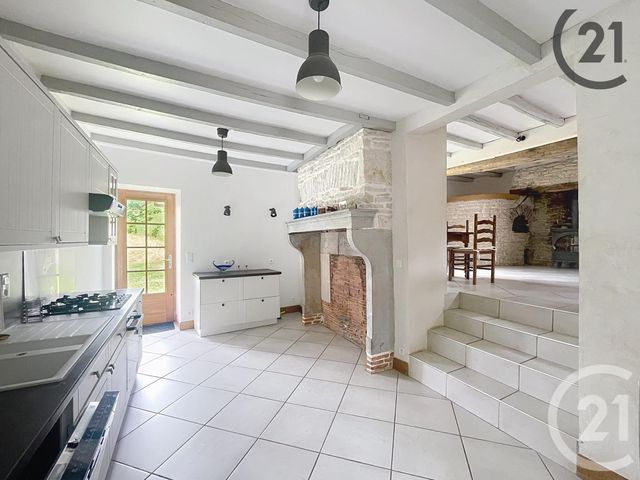 maison à vendre - 3 pièces - 94.0 m2 - VERMENTON - 89 - BOURGOGNE - Century 21 Martinot Immobilier