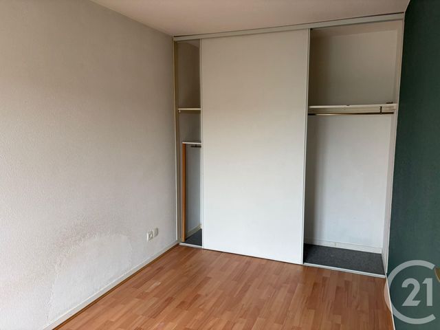Appartement à louer - 2 pièces - 33.0 m2 - AUXERRE - 89 - BOURGOGNE - Century 21 Martinot Immobilier