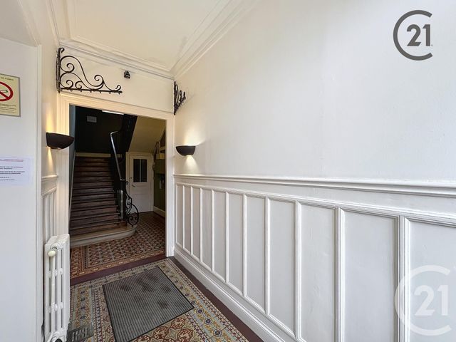 Afficher la photo en grand immeuble à vendre - 369.0 m2 - AUXERRE - 89 - BOURGOGNE - Century 21 Martinot Immobilier
