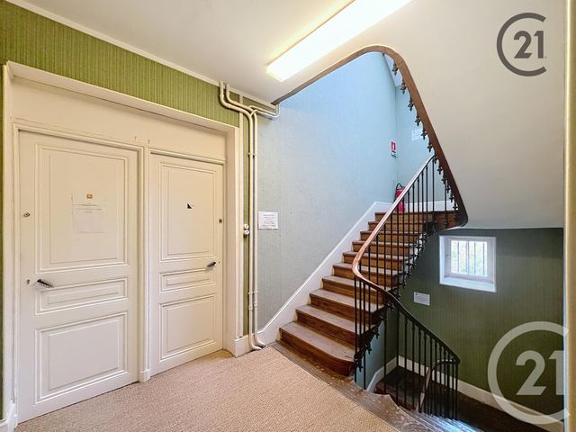 Afficher la photo en grand immeuble à vendre - 369.0 m2 - AUXERRE - 89 - BOURGOGNE - Century 21 Martinot Immobilier
