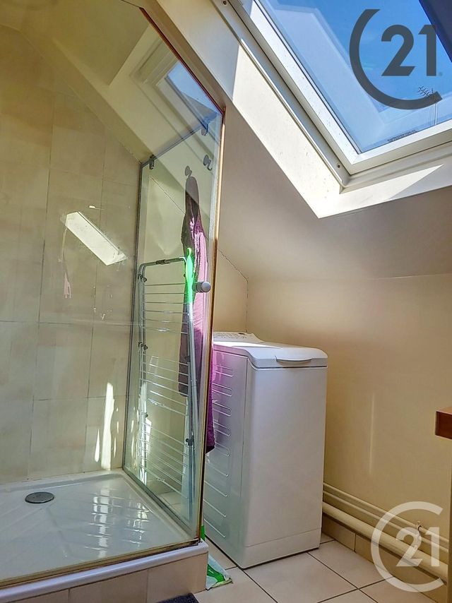 Appartement T3 à vendre - 3 pièces - 64.51 m2 - AUXERRE - 89 - BOURGOGNE - Century 21 Martinot Immobilier