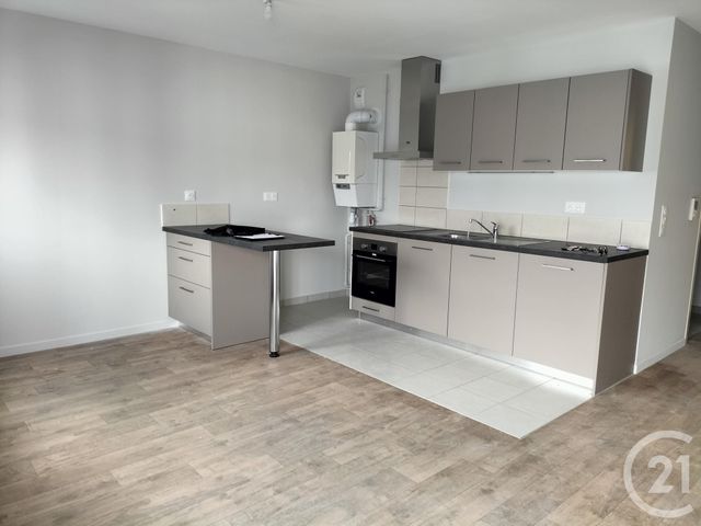 Appartement Studio à louer - 1 pièce - 40.15 m2 - AUXERRE - 89 - BOURGOGNE - Century 21 Martinot Immobilier