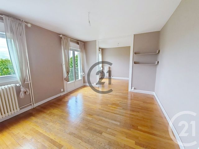 Appartement F4 à vendre - 4 pièces - 81.6 m2 - AUXERRE - 89 - BOURGOGNE - Century 21 Martinot Immobilier