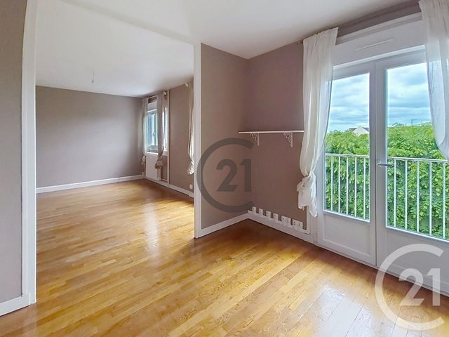 Appartement F4 à vendre - 4 pièces - 81.6 m2 - AUXERRE - 89 - BOURGOGNE - Century 21 Martinot Immobilier