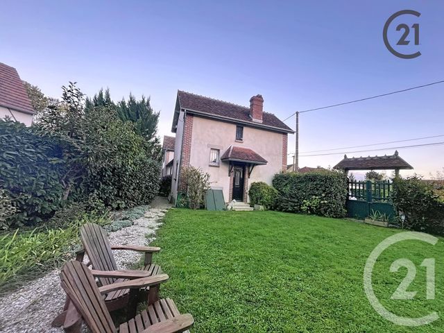 maison à vendre - 7 pièces - 178.0 m2 - BASSOU - 89 - BOURGOGNE - Century 21 Martinot Immobilier