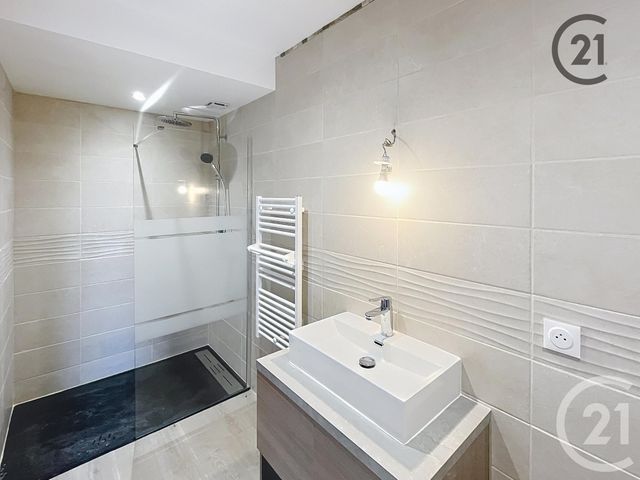 maison à vendre - 5 pièces - 180.0 m2 - ST CYR LES COLONS - 89 - BOURGOGNE - Century 21 Martinot Immobilier