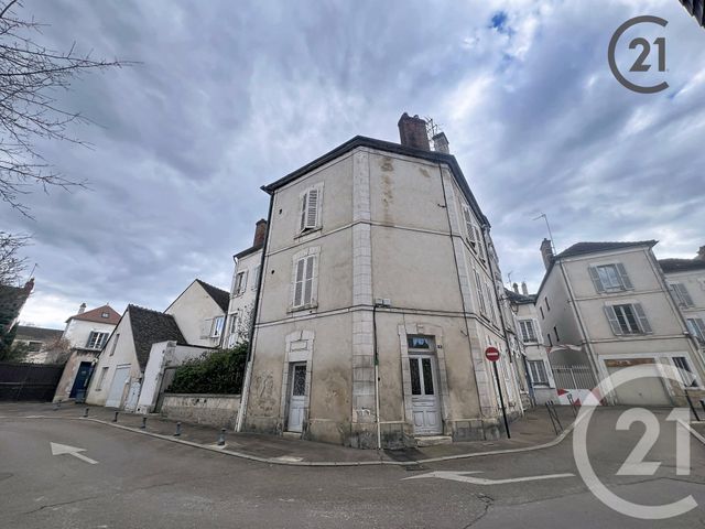 Appartement F2 à vendre - 2 pièces - 27.0 m2 - AUXERRE - 89 - BOURGOGNE - Century 21 Martinot Immobilier