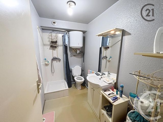 Appartement Studio à vendre - 1 pièce - 22.0 m2 - AUXERRE - 89 - BOURGOGNE - Century 21 Martinot Immobilier