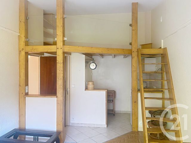 Appartement Studio à vendre - 1 pièce - 20.83 m2 - AUXERRE - 89 - BOURGOGNE - Century 21 Martinot Immobilier