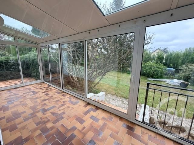 maison à louer - 5 pièces - 94.0 m2 - CHEVANNES - 89 - BOURGOGNE - Century 21 Martinot Immobilier