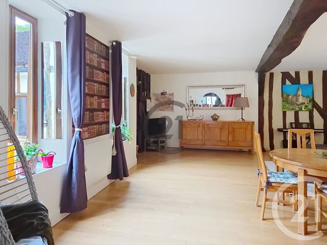 Appartement F5 à vendre - 5 pièces - 124.72 m2 - AUXERRE - 89 - BOURGOGNE - Century 21 Martinot Immobilier