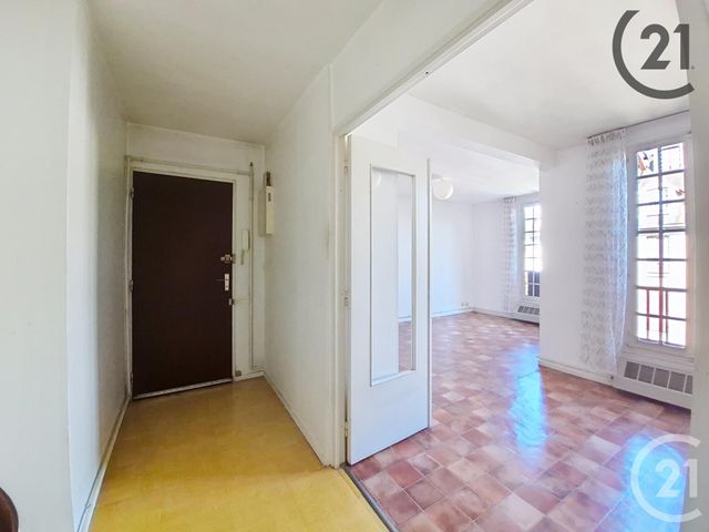 Afficher la photo en grand Appartement F3 à vendre - 3 pièces - 63.38 m2 - AUXERRE - 89 - BOURGOGNE - Century 21 Martinot Immobilier