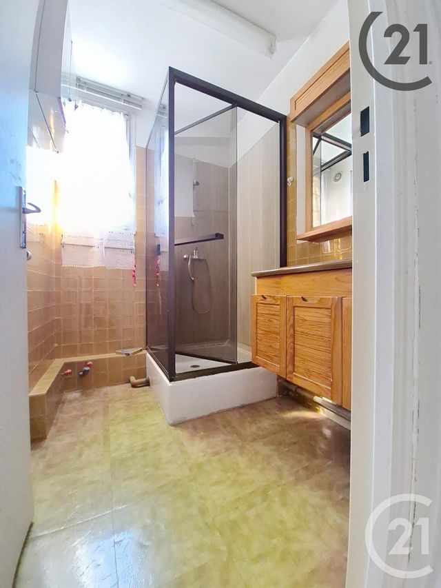 Afficher la photo en grand Appartement F3 à vendre - 3 pièces - 63.38 m2 - AUXERRE - 89 - BOURGOGNE - Century 21 Martinot Immobilier