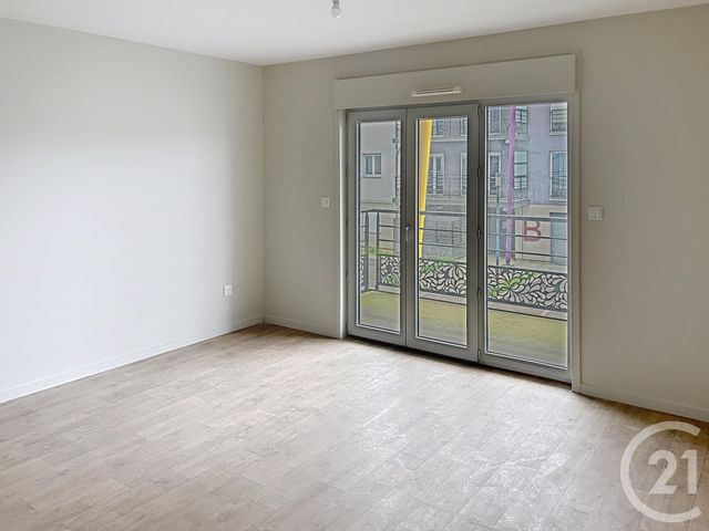 Appartement F3 à vendre - 3 pièces - 65.41 m2 - AUXERRE - 89 - BOURGOGNE - Century 21 Martinot Immobilier