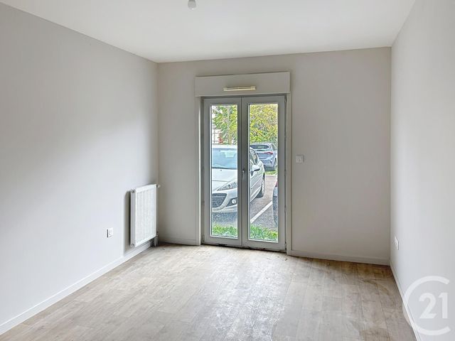 Afficher la photo en grand Appartement F4 à vendre - 4 pièces - 86.26 m2 - AUXERRE - 89 - BOURGOGNE - Century 21 Martinot Immobilier