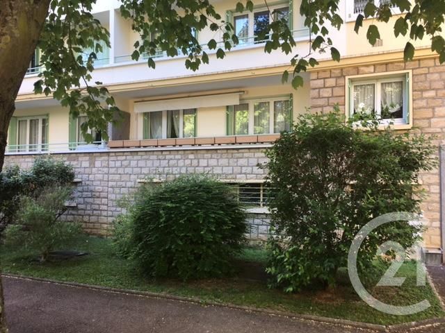 Appartement T5 à vendre - 5 pièces - 82.63 m2 - AUXERRE - 89 - BOURGOGNE - Century 21 Martinot Immobilier