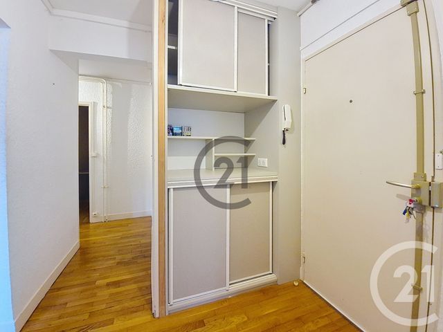 Appartement T5 à vendre - 5 pièces - 82.63 m2 - AUXERRE - 89 - BOURGOGNE - Century 21 Martinot Immobilier
