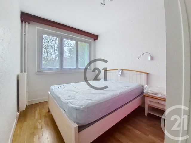 Appartement T5 à vendre - 5 pièces - 82.63 m2 - AUXERRE - 89 - BOURGOGNE - Century 21 Martinot Immobilier