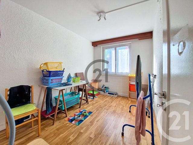 Appartement T5 à vendre - 5 pièces - 82.63 m2 - AUXERRE - 89 - BOURGOGNE - Century 21 Martinot Immobilier