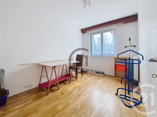 Appartement T5 à vendre - 5 pièces - 82.63 m2 - AUXERRE - 89 - BOURGOGNE - Century 21 Martinot Immobilier