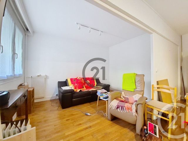 Appartement T5 à vendre - 5 pièces - 82.63 m2 - AUXERRE - 89 - BOURGOGNE - Century 21 Martinot Immobilier