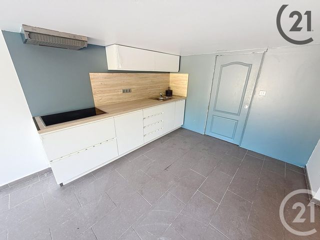 maison à vendre - 7 pièces - 130.1 m2 - MONETEAU - 89 - BOURGOGNE - Century 21 Martinot Immobilier