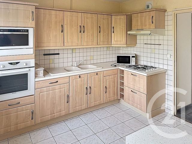 Appartement F3 à vendre - 4 pièces - 79.24 m2 - AUXERRE - 89 - BOURGOGNE - Century 21 Martinot Immobilier