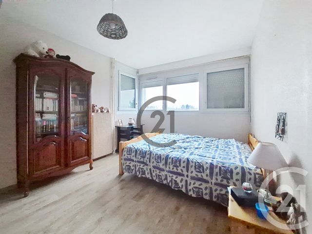 Appartement F3 à vendre - 4 pièces - 79.24 m2 - AUXERRE - 89 - BOURGOGNE - Century 21 Martinot Immobilier