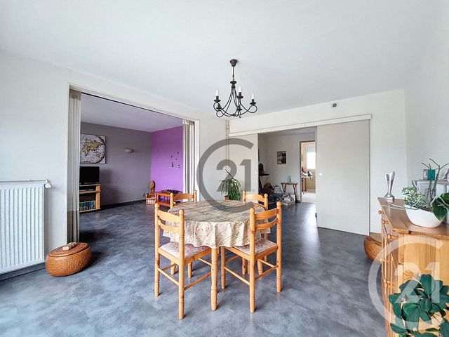 Appartement F3 à vendre - 4 pièces - 79.24 m2 - AUXERRE - 89 - BOURGOGNE - Century 21 Martinot Immobilier