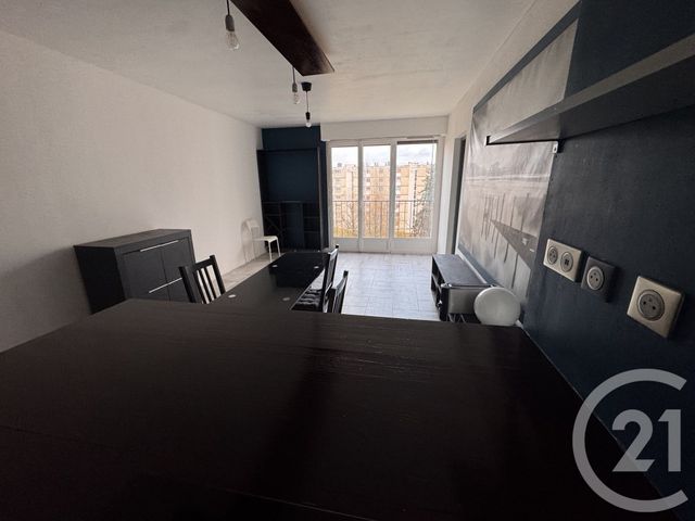 Appartement F4 à vendre - 4 pièces - 74.61 m2 - AUXERRE - 89 - BOURGOGNE - Century 21 Martinot Immobilier