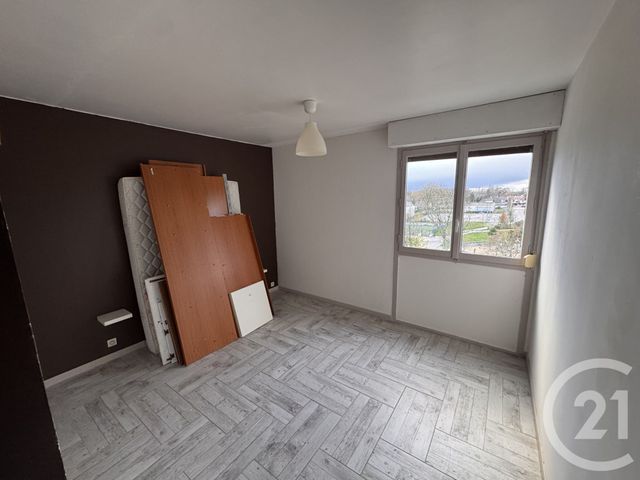 Appartement F4 à vendre - 4 pièces - 74.61 m2 - AUXERRE - 89 - BOURGOGNE - Century 21 Martinot Immobilier