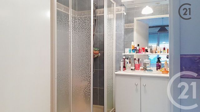 Appartement F2 à vendre - 2 pièces - 48.31 m2 - AUXERRE - 89 - BOURGOGNE - Century 21 Martinot Immobilier