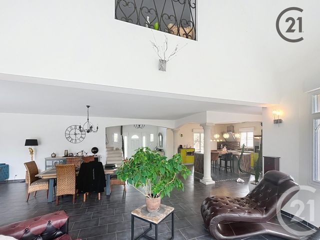 maison à vendre - 7 pièces - 222.34 m2 - CHARMOY - 89 - BOURGOGNE - Century 21 Martinot Immobilier